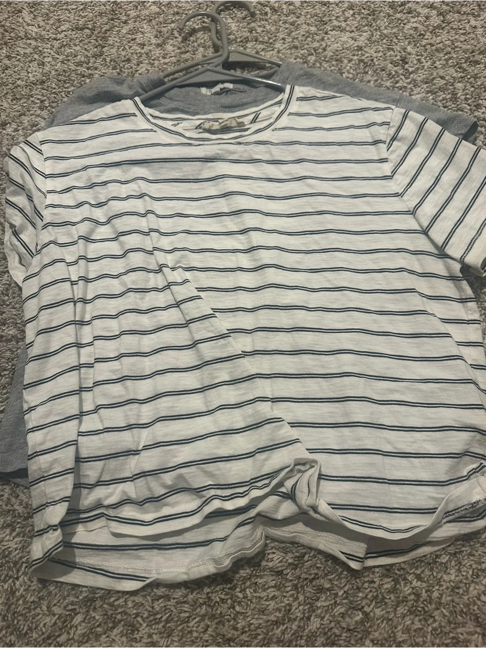 Lot of Evereve, Pilcro, Madewell & Z Supply tees (Striped and Colorblock Styles) - Picture 6 of 8